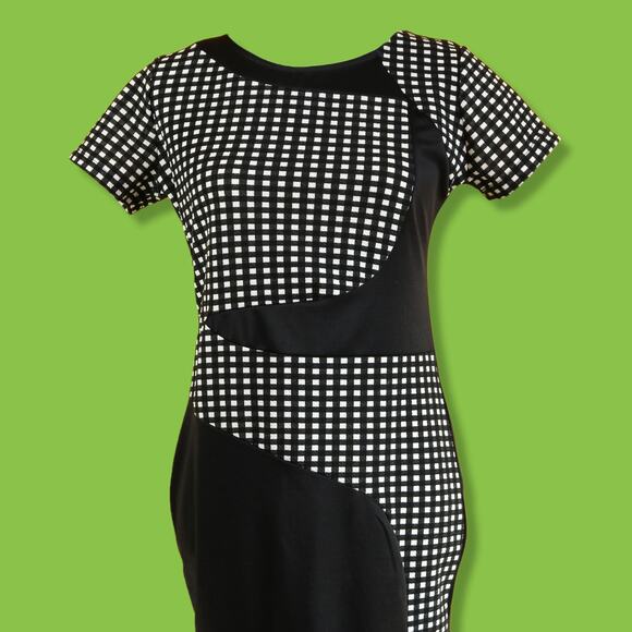 Black and White Gingham Abstract Midi Sheath Dress Short Sleeve, XL - Picture 3 of 4